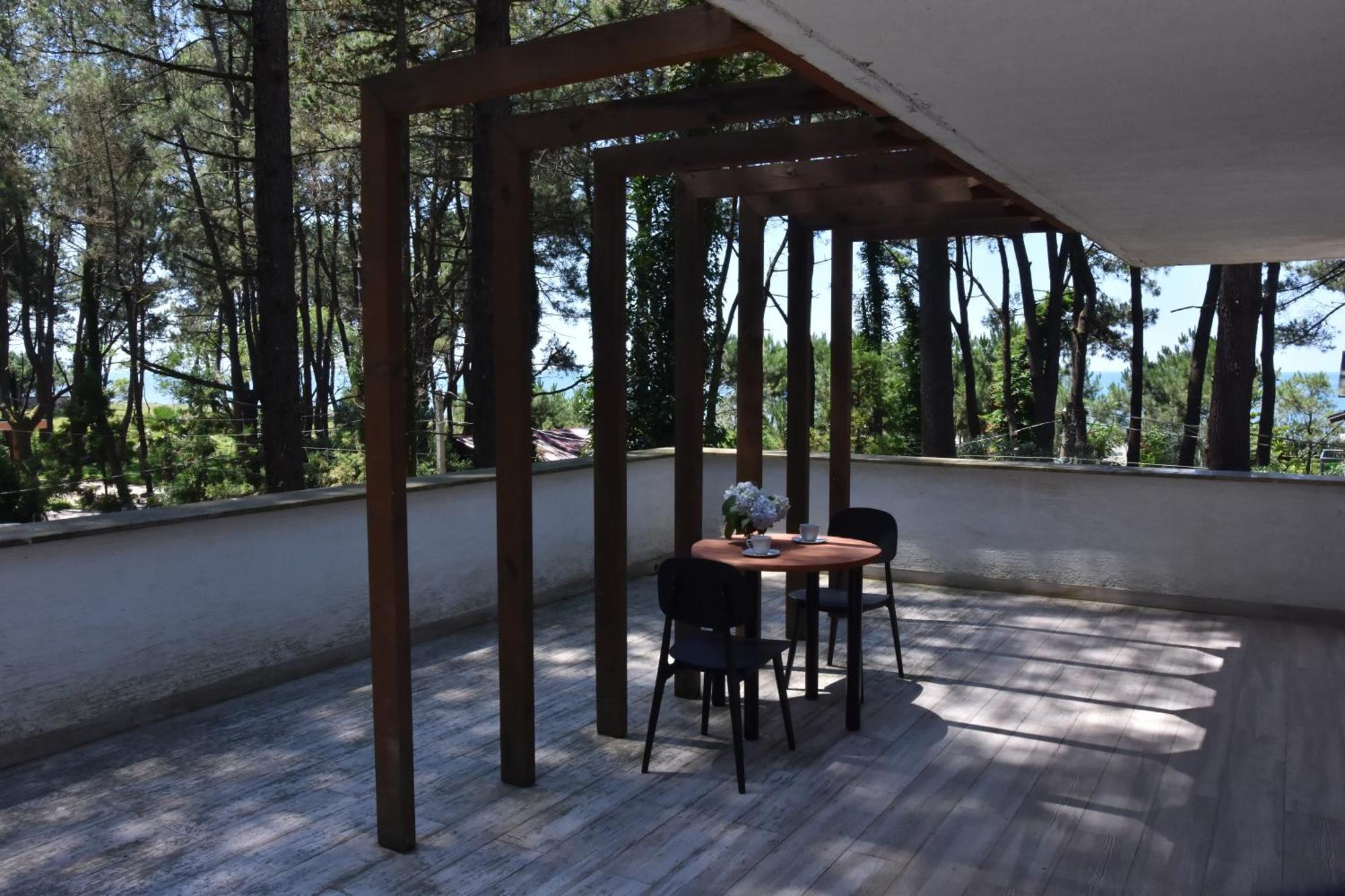 Pine Aparthotel Shekhvetili Exterior photo